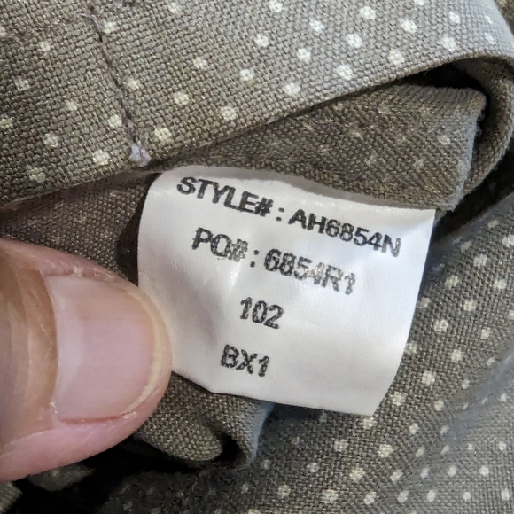 Axist button down, men's, short sleeve, silk shirt. Size 2XL. Taupe colour. - Picture 3 of 6